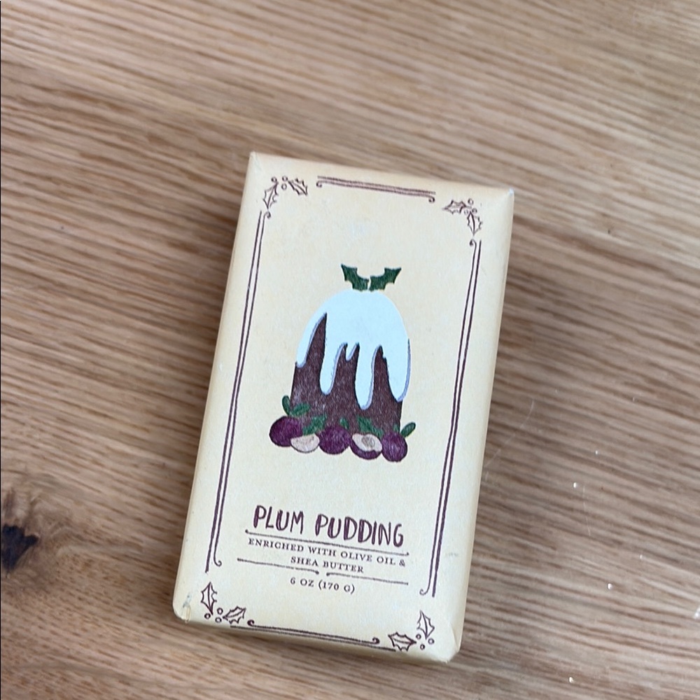 Plum Pudding Bath Soap - Cream